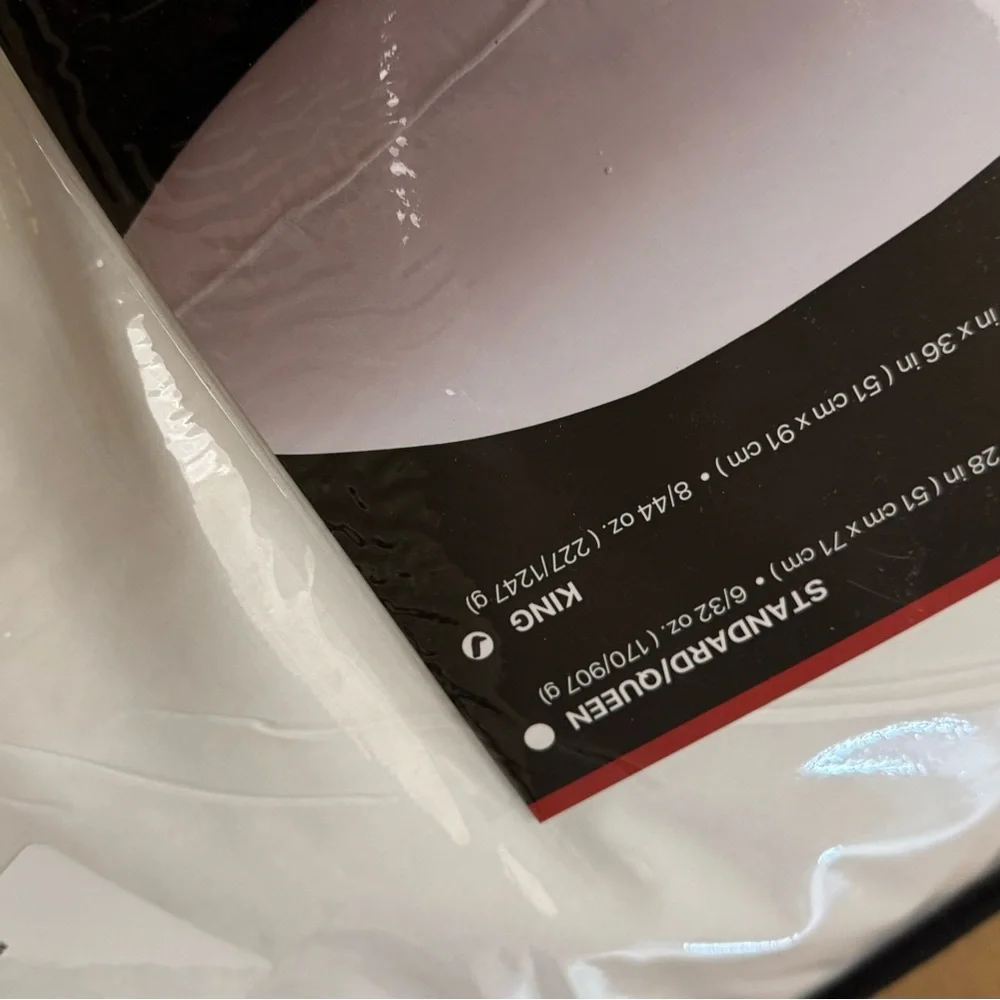 🎉LAST CHANCE🎉BEAUTYREST BLACK Luxurious Down And Feather Blend Pillow